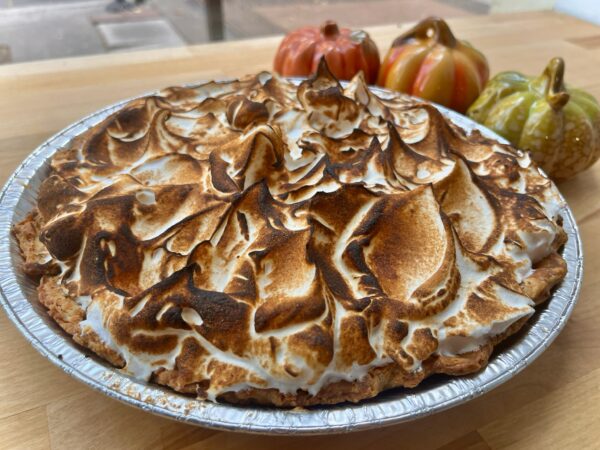 Strawberry rhubarb meringue pie